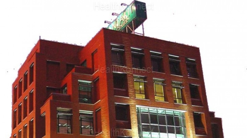 Thantakit International Dental Center Photo